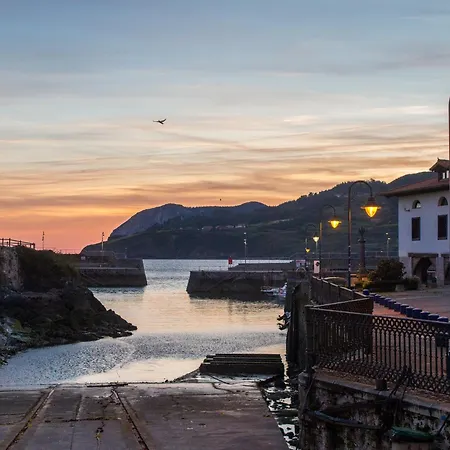 Apartamentos Mundaka Apartment