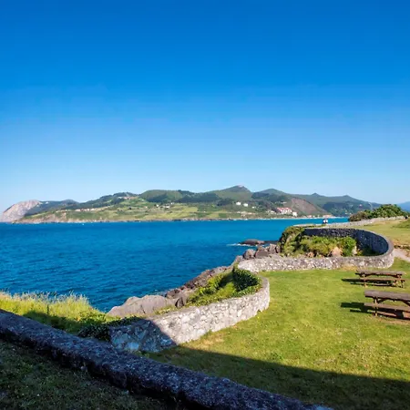Apartamentos Mundaka *